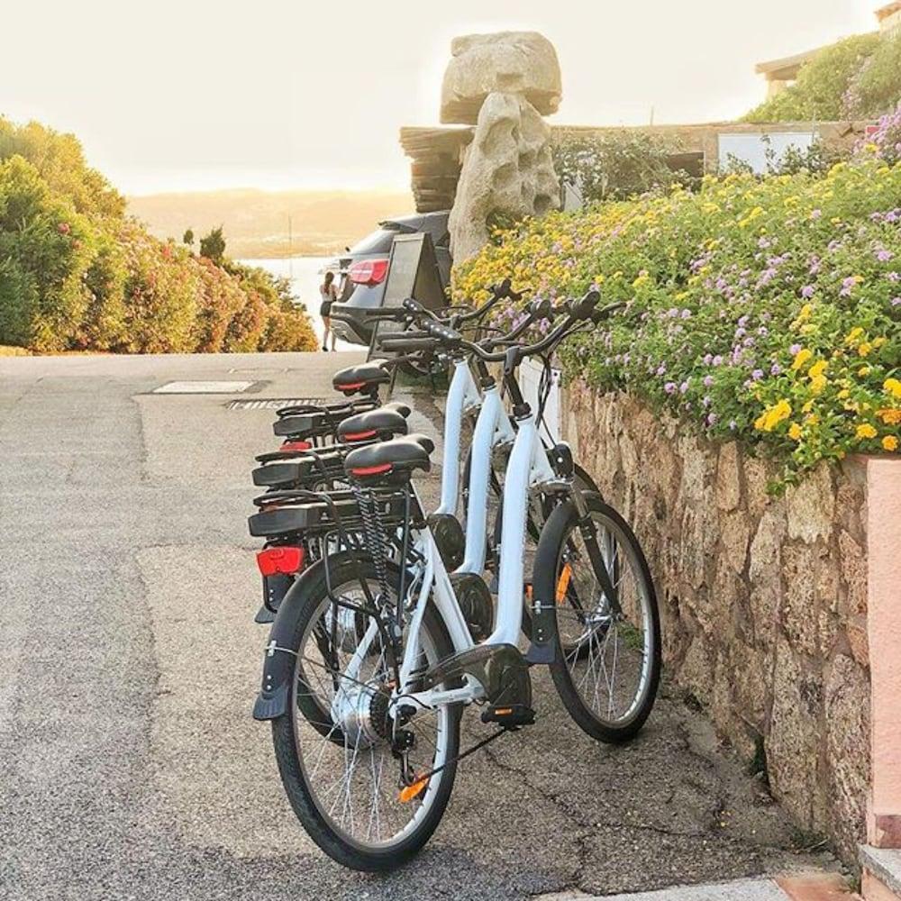 Godo Beach Hotel 바야사드리니아 외부 사진